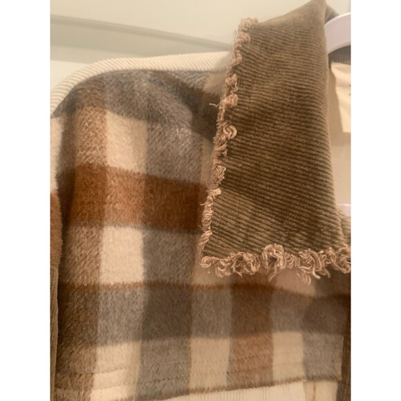 Star Fantastic Fawn Shacket - Picture 2 of 8